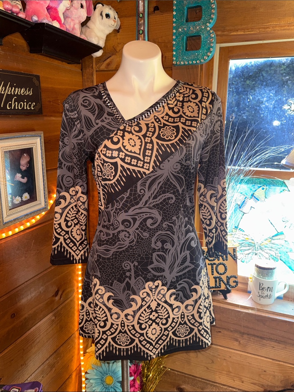 Women's Black and Beige V-Neck Patterned Tunic Dress beautifully detailed